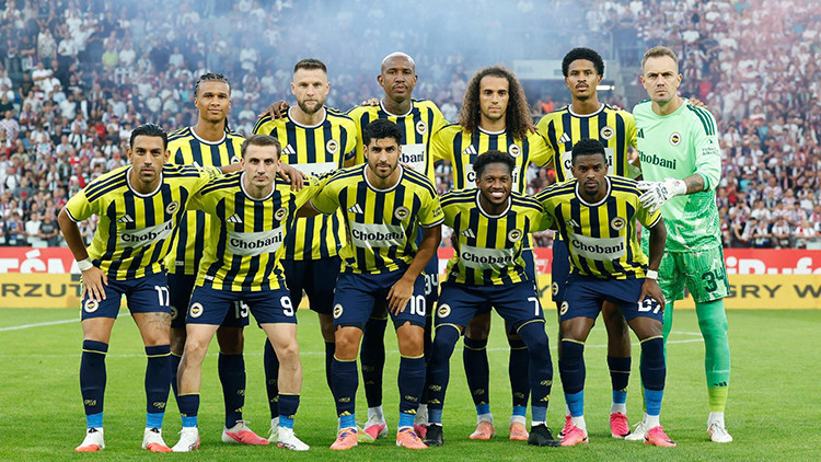 Sıcak Gündem: Fenerbahçe'de beklenmeyen ayrılık: Son maçını oynayıp veda etti! (Detaylar)