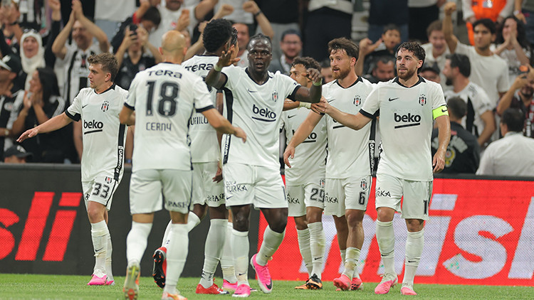 Son Gelişme: Son Gelişme: Beşiktaş, UEFA Avrupa Ligi'nde Hradec Kralove'u ağırlayacak! ve Son Gelişmeler: Geli