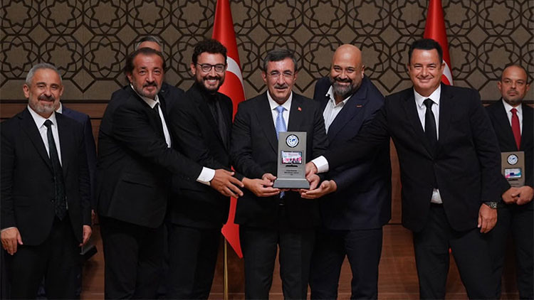 Ayrıntılar Netleşti: Anadolu Medya Ödülleri sahiplerini buldu - Son Dakika Bilgileri