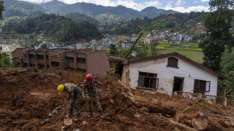 Kritik Açıklama: Nepal'de toprak kayması: 7 ölü, 5 kayıp: İşte Ayrıntılar | İşte Tüm Ayrıntılar