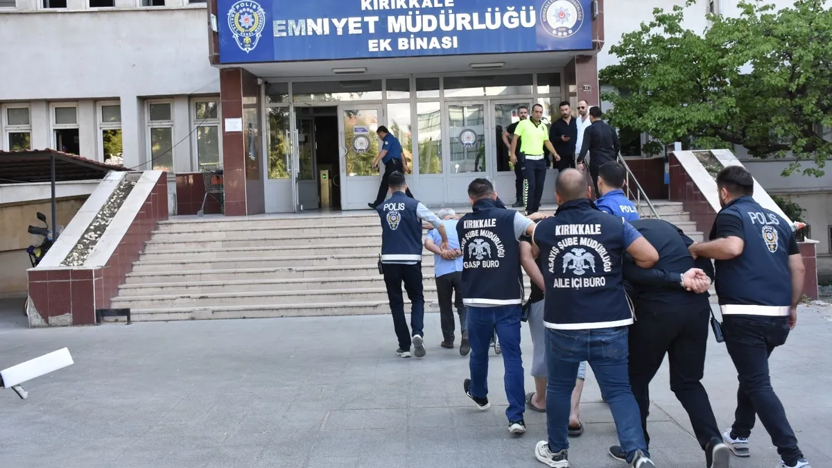 Son Gelişme: Tozlu raflardan çıkan dehşet! Bakanlık düğmeye bastı: Ankara ve Kırıkkale’deki iki faili meçhul c