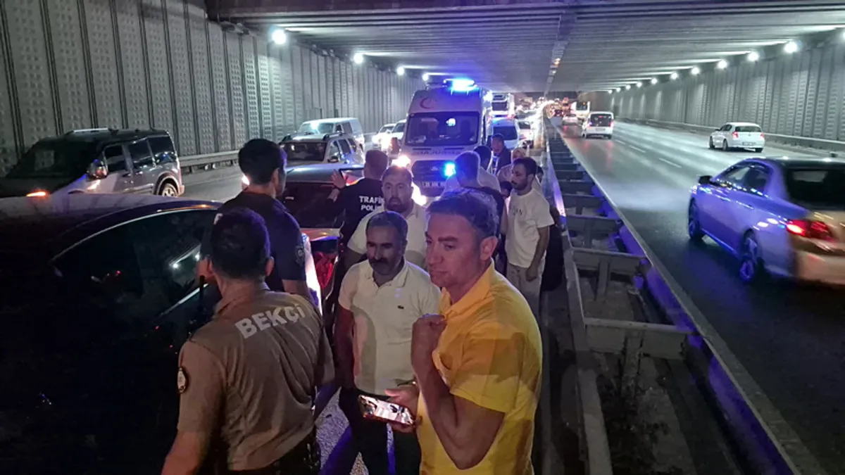 Ayrıntılar Netleşti: Eskişehir'de 4 araç zincirleme kazaya karıştı: 5 yaralı (Detaylar) ve Merak Edilenler