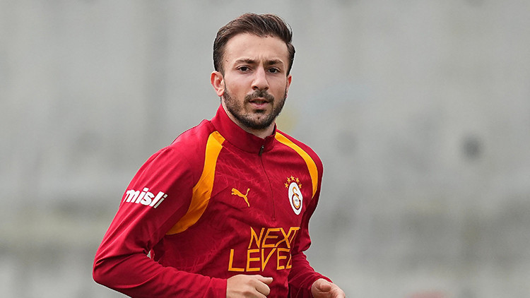 Son Gelişme: Halil Dervişoğlu, Gaziantep FK’ya kiralandı! ve Son Gelişmeler: Gelişmeler Takip Ediliyor