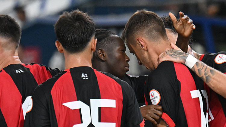 Gündemden Son Bilgiler: Fatih Karagümrük, evinde 2 golle güldü!: İşte Ayrıntılar: Gelişmeler Takip Ediliyor