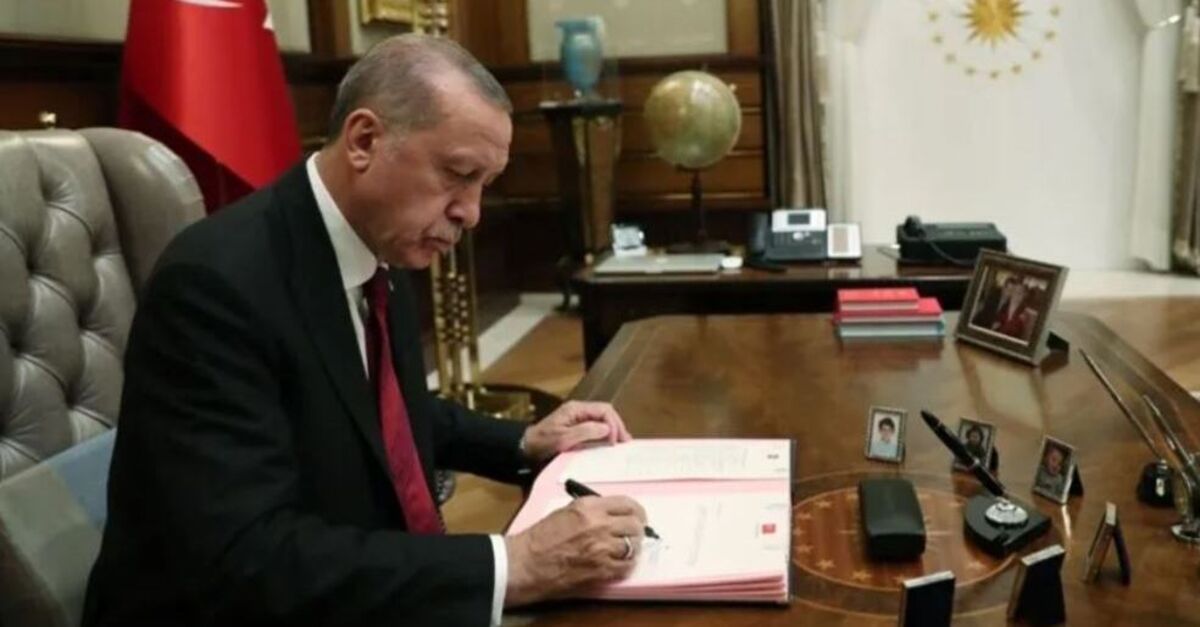 Gündemden Son Bilgiler: Atama kararları Resmi Gazete'de: İşte Ayrıntılar