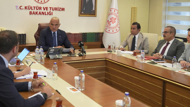 Ayrıntılar Netleşti: Bakan Ersoy startı verdi! Dünya mirasının kalbi 2027'de İstanbul'da atacak ve Merak Edile