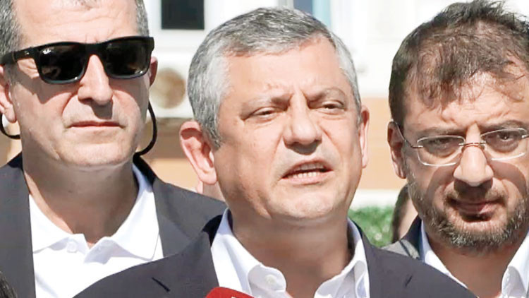 Kritik Açıklama: Silivri’de İBB davasını izledi... Özel: Yeni Parti ayakta ve Son Gelişmeler: Gelişmeler Takip