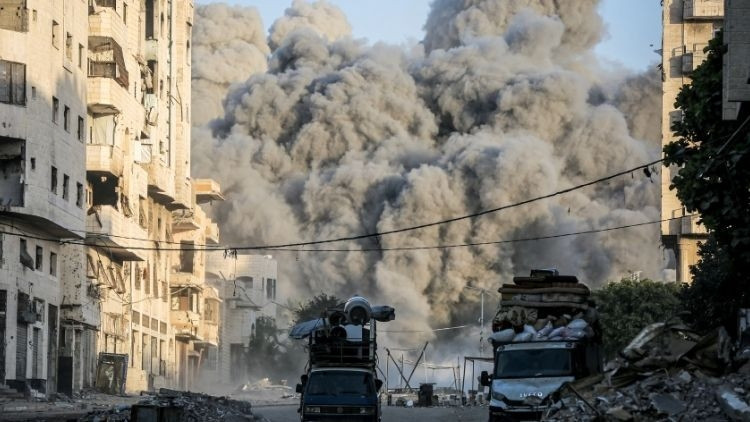 Gündemden Son Bilgiler: İsrail’den Gazze’de bir kafeye saldırdı: 5 ölü, 12 yaralı