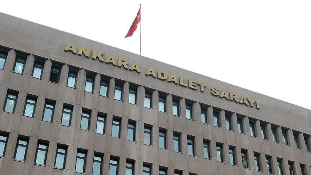 Ayrıntılar Netleşti: Ankara’da 5 eğlence mekanına insan ticareti operasyonu: 20 şüpheliye gözaltı (Detaylar) -