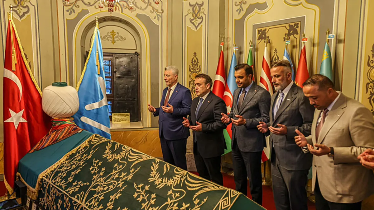 Son Gelişme: Bakan Bolat, Ertuğrul Gazi Türbesi’ni ziyaret etti! - Son Dakika Bilgileri