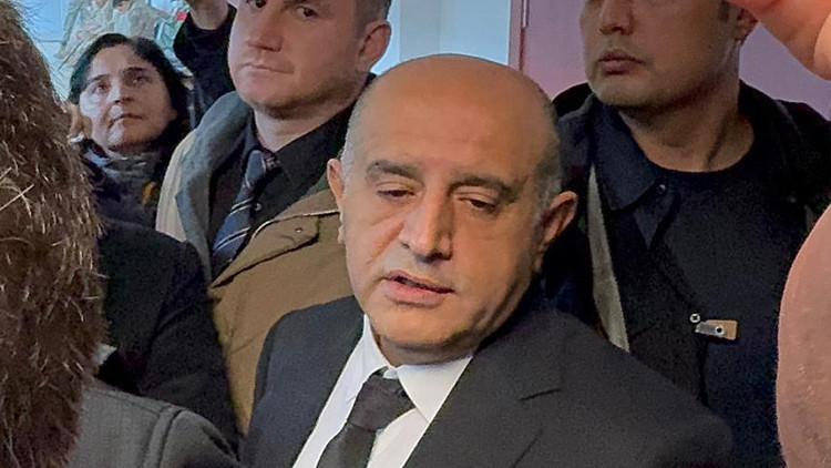Kritik Açıklama: Aziz İhsan Aktaş savunma yaptı: 5 milyon lira teslim etmem istendi ve Merak Edilenler