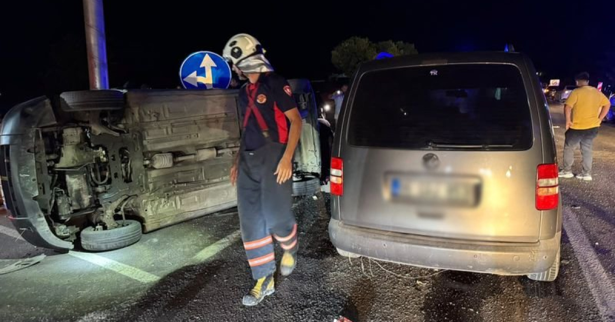 Çankırı'da iki otomobil çarpıştı: 1 ölü, 6 yaralı - Son Dakika Bilgileri
