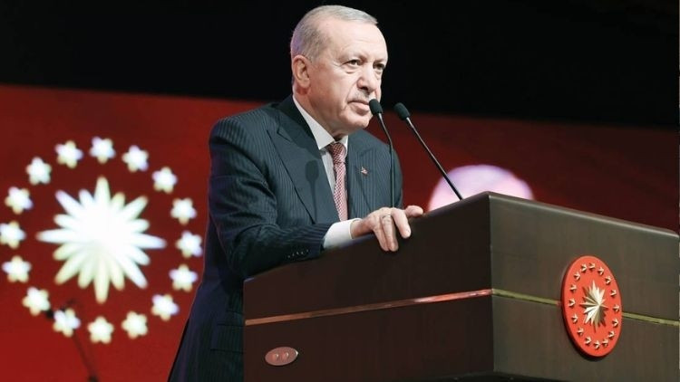 Ayrıntılar Netleşti: Cumhurbaşkanı Erdoğan’dan Mevlid Kandili mesajı: Gelişmeler Takip Ediliyor