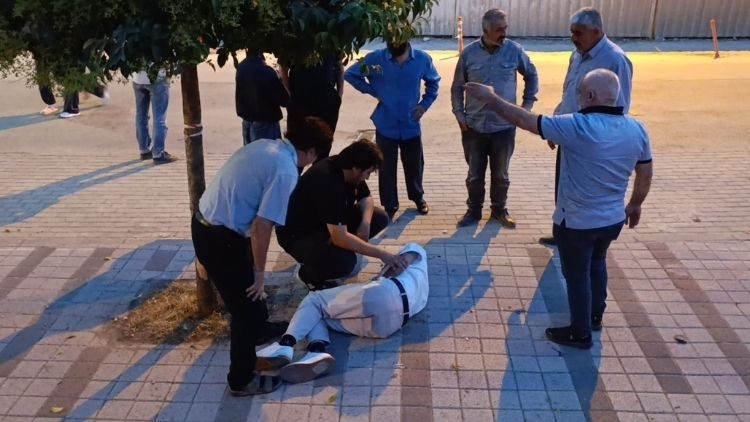 Sıcak Gündem: Kazayı duyan doktor, duvardan atlayarak yaralı sürücüye müdahale etti: Gelişmeler Takip Ediliyor