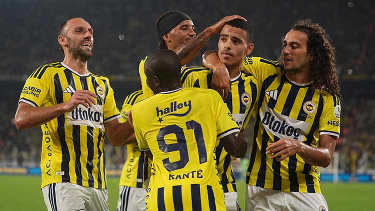 Fenerbahçe'nin Lyon maçı kamp kadrosu resmen duyuruldu! | İşte Tüm Ayrıntılar
