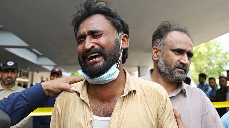 Ayrıntılar Netleşti: Pakistan'da yangın faciası: 15 bebek yaşamını yitirdi