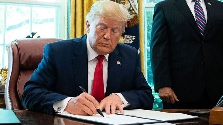 Kritik Açıklama: Trump imzayı attı… Kanada sınırındaki Ontario Gölü'nün adını "Amerika Gölü" olarak değiştirdi