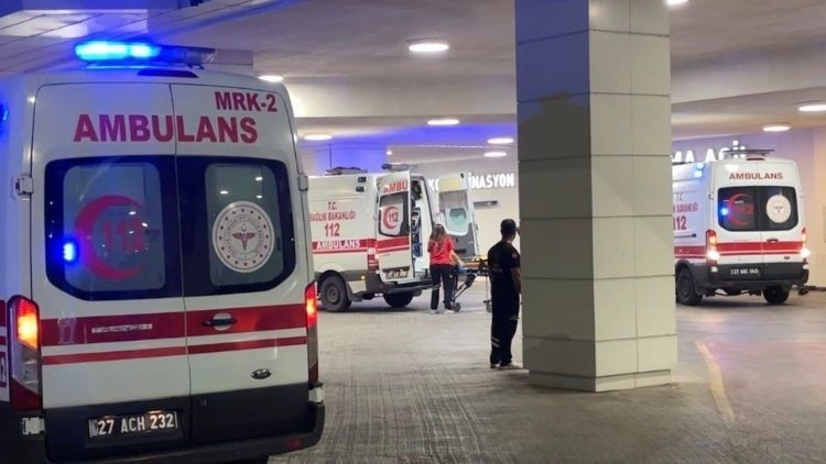 Gündemden Son Bilgiler: Alacak verecek kavgası kanlı bitti: 2 ölü, 5 yaralı | İşte Tüm Ayrıntılar