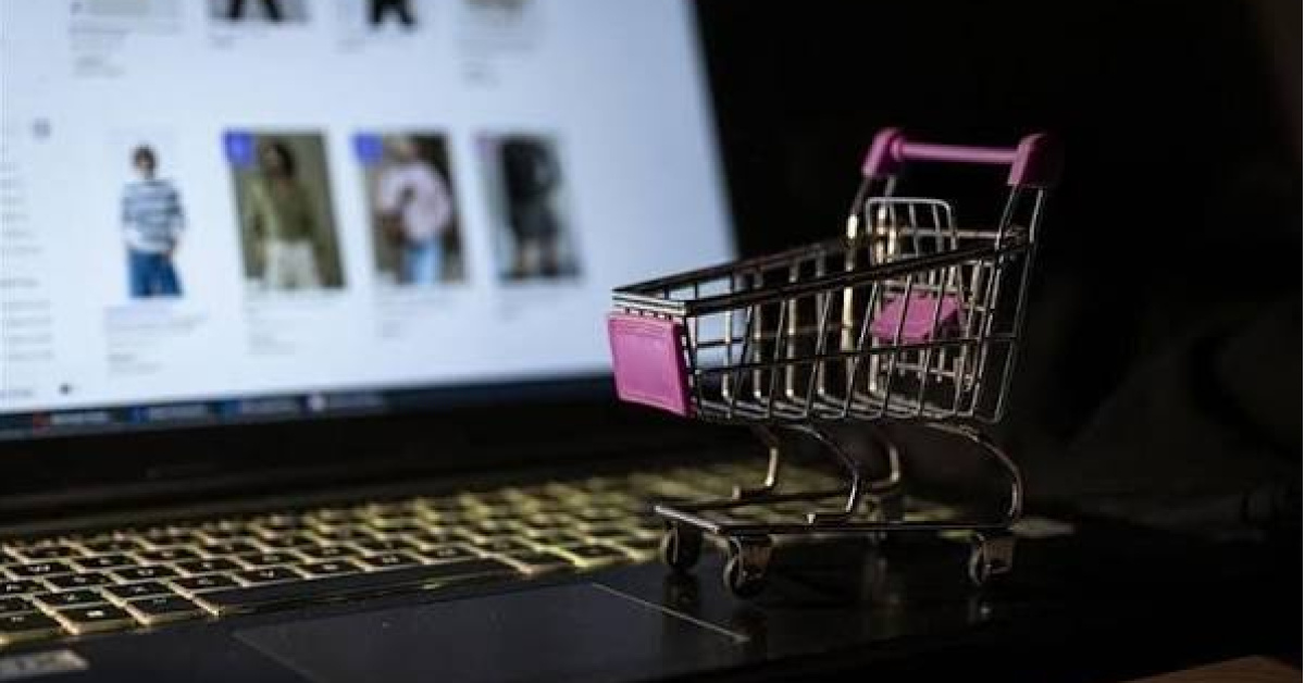 Gündemden Son Bilgiler: E-ticarette okul alışverişi hızlandı ve Merak Edilenler