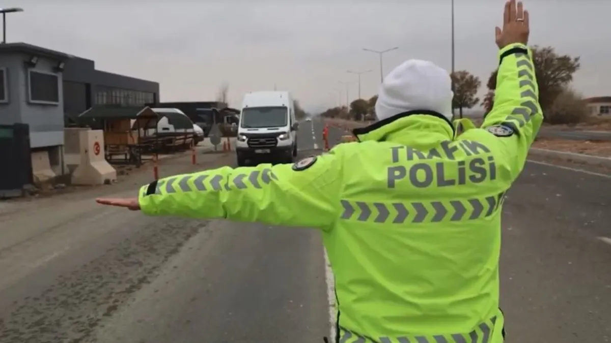Gündemden Son Bilgiler: 30 Ağustos Zafer bayramı nedeniyle Vatan Caddesi pazar günü trafiğe kapatılacak ve Mer