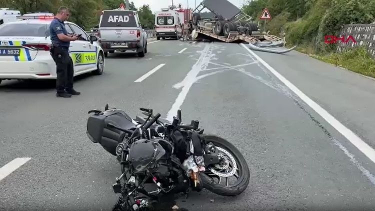 Çekici ile motosiklet çarpıştı: 2 ölü