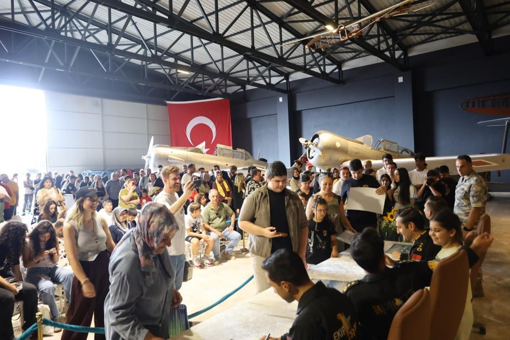 Son Gelişme: SOLOTÜRK kuyruğu! İstanbul Hava Müzesi'nde yoğun ilgi: Gelişmeler Takip Ediliyor