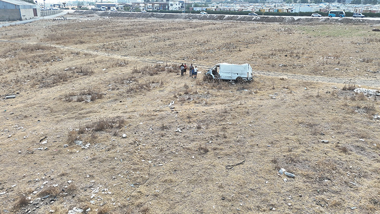 Hatay'da depremin 'araç mezarlığı' boşaldı: Yüzlerce hurdadan geriye tek bir minibüs kaldı