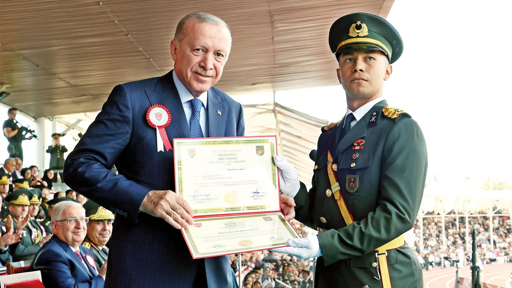Sıcak Gündem: Erdoğan: Savunma sanayiinde kendimizle yarışıyoruz ve Merak Edilenler