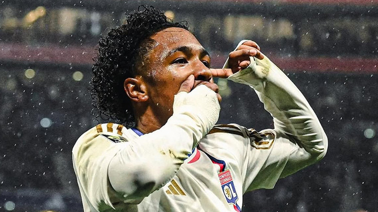 Gündemden Son Bilgiler: Fenerbahçe'ye transferde Malick Fofana müjdesi! Teklif netlik kazandı - Son Dakika Bil