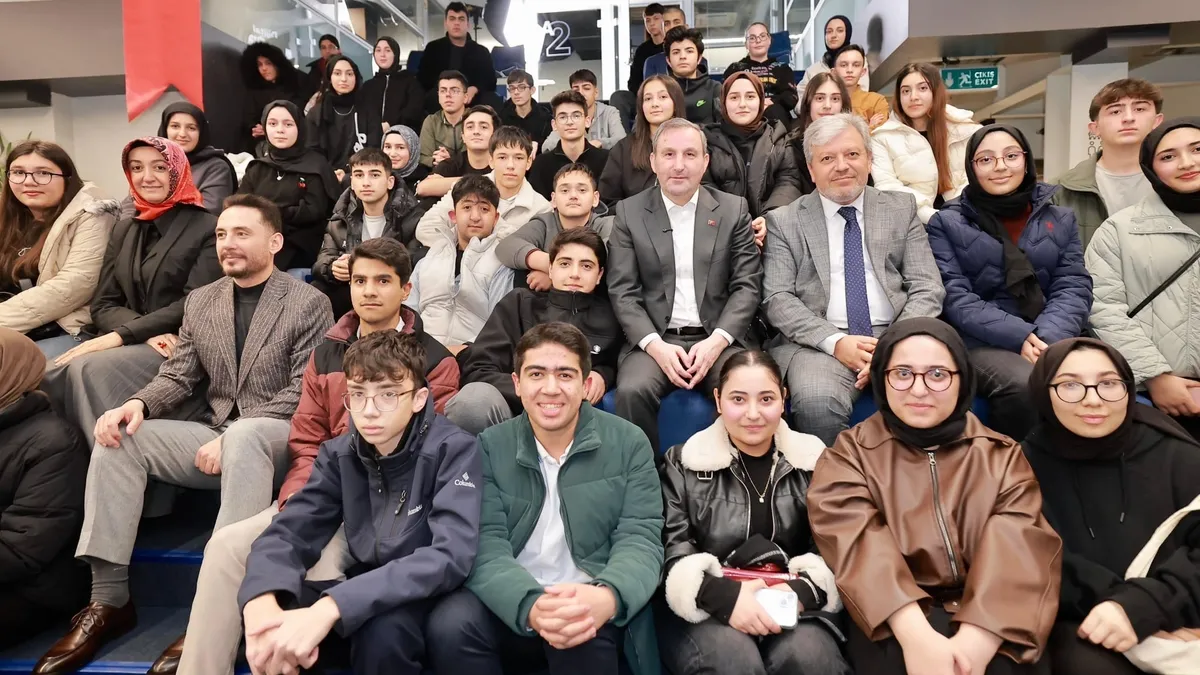 Üniversiteli gençlere müjde! Lisans ve önlisans kazananlara başarı ödülü | İşte Tüm Ayrıntılar