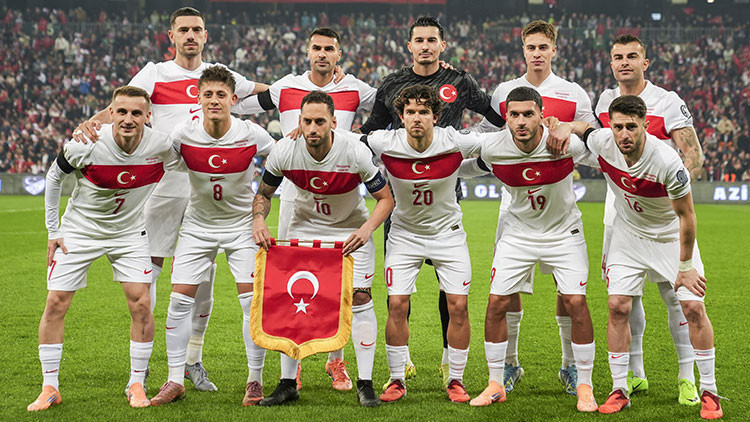 Sıcak Gündem: Fenerbahçe'den 'milli' transfer! Hedefte 'kaptan' var - Son Dakika Bilgileri