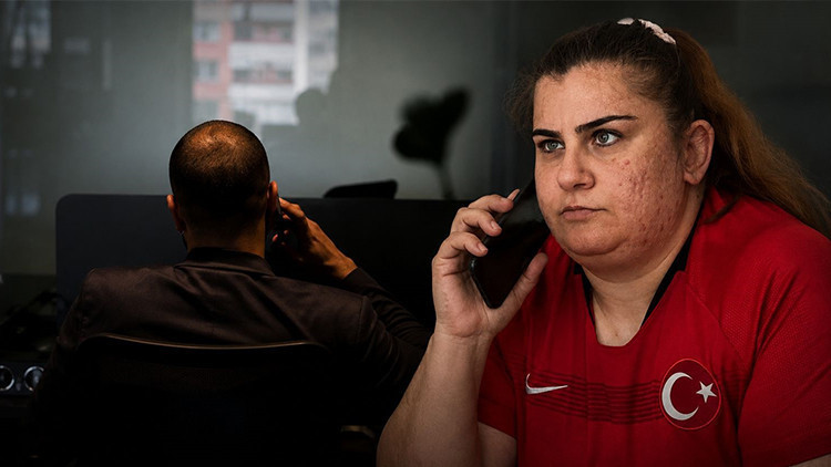 Kritik Açıklama: Görme engelli milli halterciye 800 bin liralık tuzak! 'Üslubu o kadar düzgündü ki, inandım':