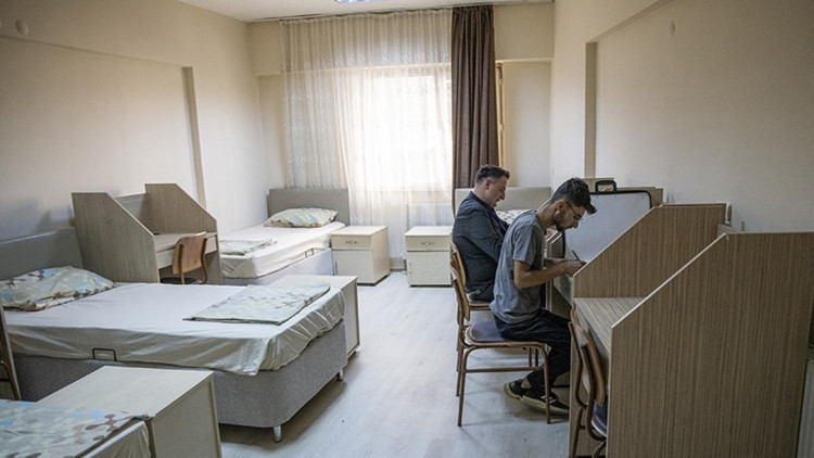 Ayrıntılar Netleşti: KYK yurt ücreti 1590 TL oldu ve Merak Edilenler