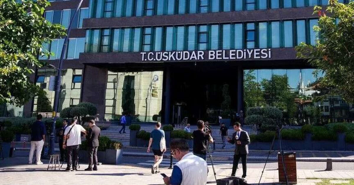 Kritik Açıklama: Üsküdar Belediyesi'nde 2 gözaltı ve Merak Edilenler
