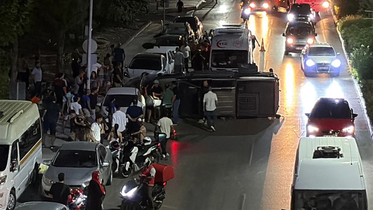 Manisa'da makas atan sürücü 5 araca çarpıp kayıplara karıştı! ve Merak Edilenler