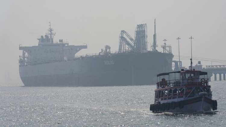 Ayrıntılar Netleşti: ABD basınından Hürmüz Boğazı'nda tanker operasyonu iddiası: Gelişmeler Takip Ediliyor
