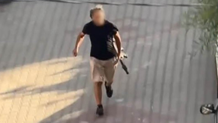Gündemden Son Bilgiler: Pompalı tüfekle kapıya dayanıp dehşet saçtı: "Çık dışarı, sana sıkacağım"