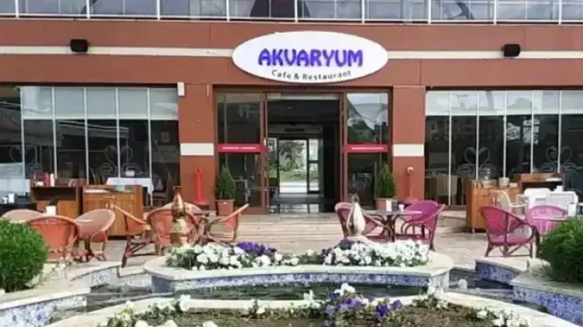 Son Gelişme: Çiğli'de Belediyesi'ne ikinci şok: Makam aracından sonra Akvaryum Kafe kurşunlandı!: Gelişmeler T