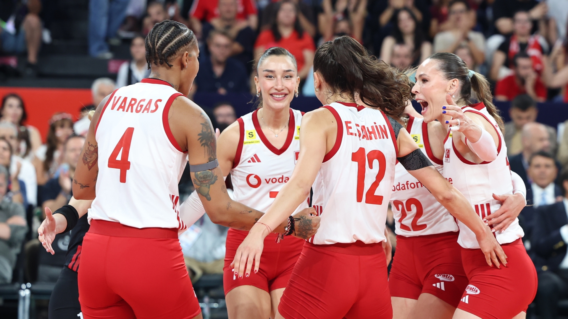 Gündemden Son Bilgiler: Sultanlar final için parkede! | İşte Tüm Ayrıntılar