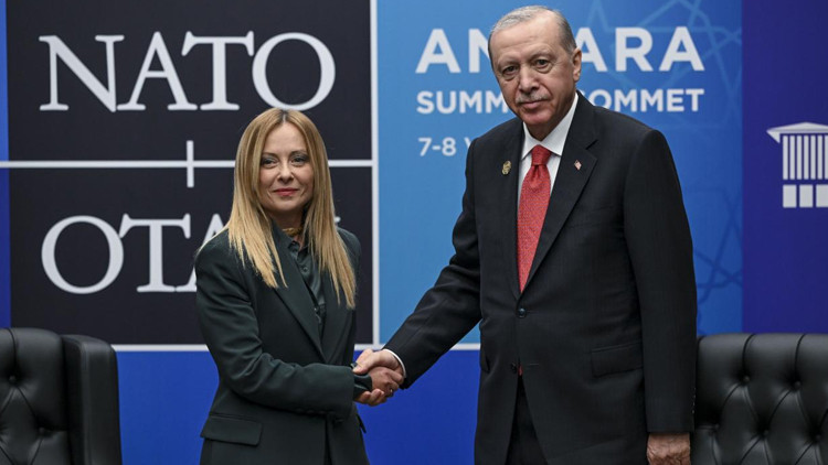 Ayrıntılar Netleşti: Cumhurbaşkanı Erdoğan’dan, İtalya Başbakanı Meloni’ye tebrik mesajı: Gelişmeler Takip Edi
