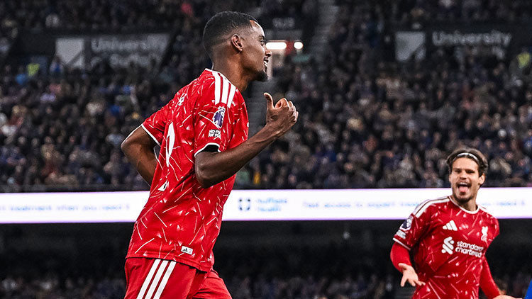 Liverpool, Ipswich Town'un 18 maçlık serisine son verdi! ve Merak Edilenler