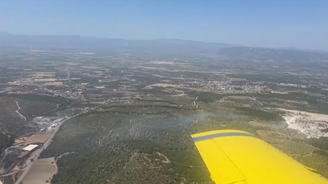 Manisa'da orman yangını: Havadan ve karadan yoğun müdahale - Son Dakika Bilgileri
