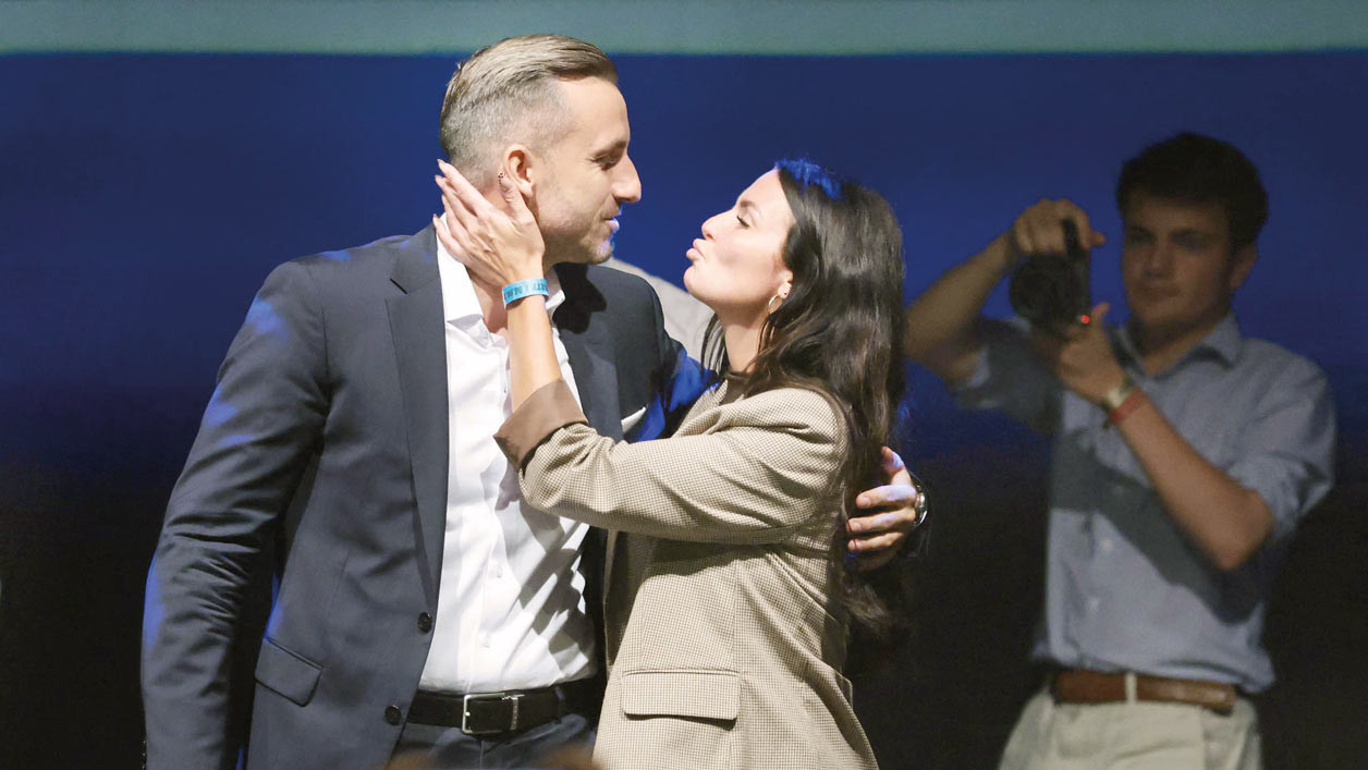 Son Gelişme: AFD iktidar yolunda... Almanya’da aşırı sağdan açık ara zafer: Gelişmeler Takip Ediliyor