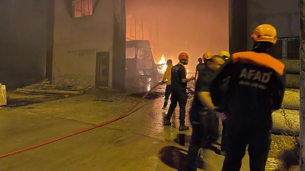 Kritik Açıklama: Kilis OSB’de yangın