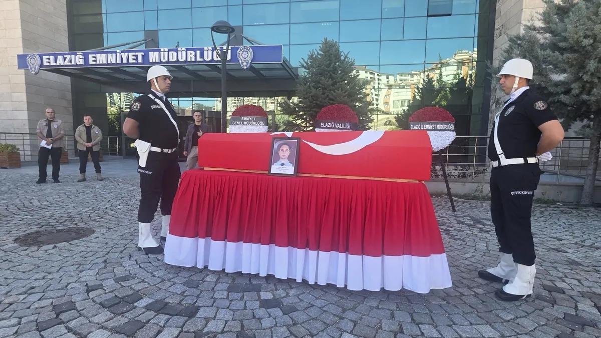 Gündemden Son Bilgiler: Elazığ'da Şehit Polis Memuru Mert Ozan Şindi memleketine uğurlandı | İşte Tüm Ayrıntıl