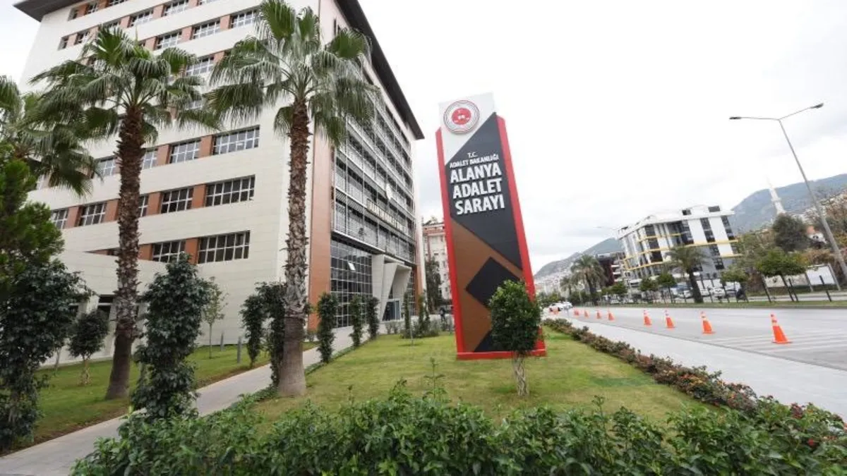 Gündemden Son Bilgiler: Alanya’da yayaya çarparak ölümüne neden olan sürücü hakkında tutuklama kararı verildi