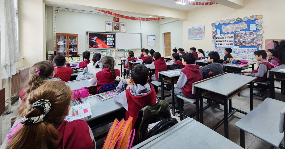 Gündemden Son Bilgiler: Okullar açılırken bulaşıcı hastalıklara karşı aşı uyarısı!