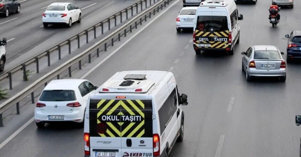 Kritik Açıklama: Üç büyük şehirde okul servis ücretleri - Son Dakika Bilgileri
