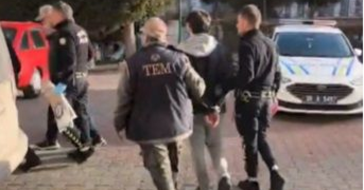 Sıcak Gündem: FETÖ'ye 'mahrem' operasyonu: 20 gözaltı - Son Dakika Bilgileri