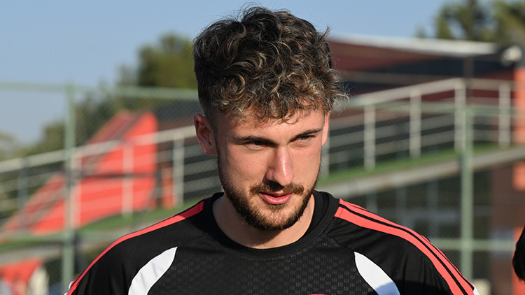 Gündemden Son Bilgiler: Kacper Tobiasz'dan Fenerbahçe sözleri: 'Yenmek için elimizden geleni yapacağız': Geliş